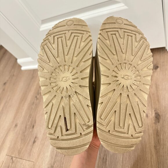 UGG Goldenglow Slingback Sandal (Women) in Sea Salt Size US 8 - Picture 9 of 9